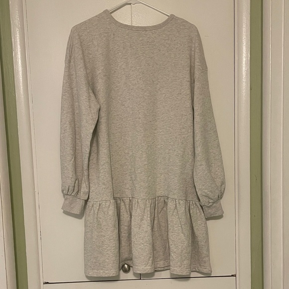 Gray Long Sleeve Dress - Picture 3 of 4